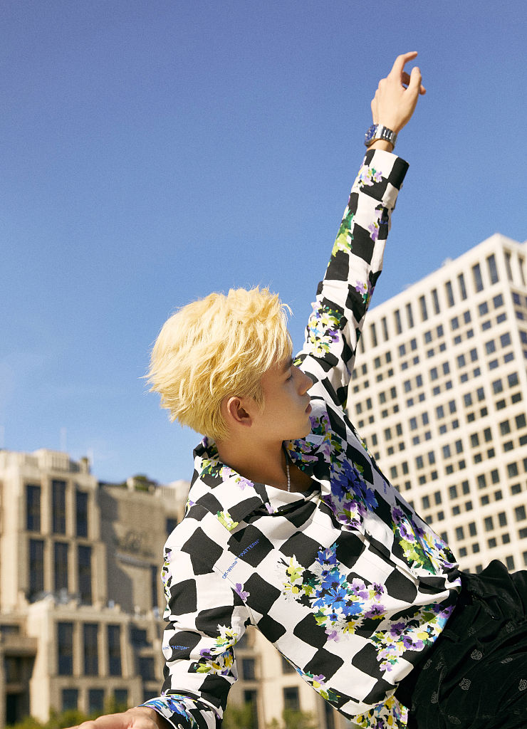 陈飞宇港风,陈飞宇金发造型同款怎么留