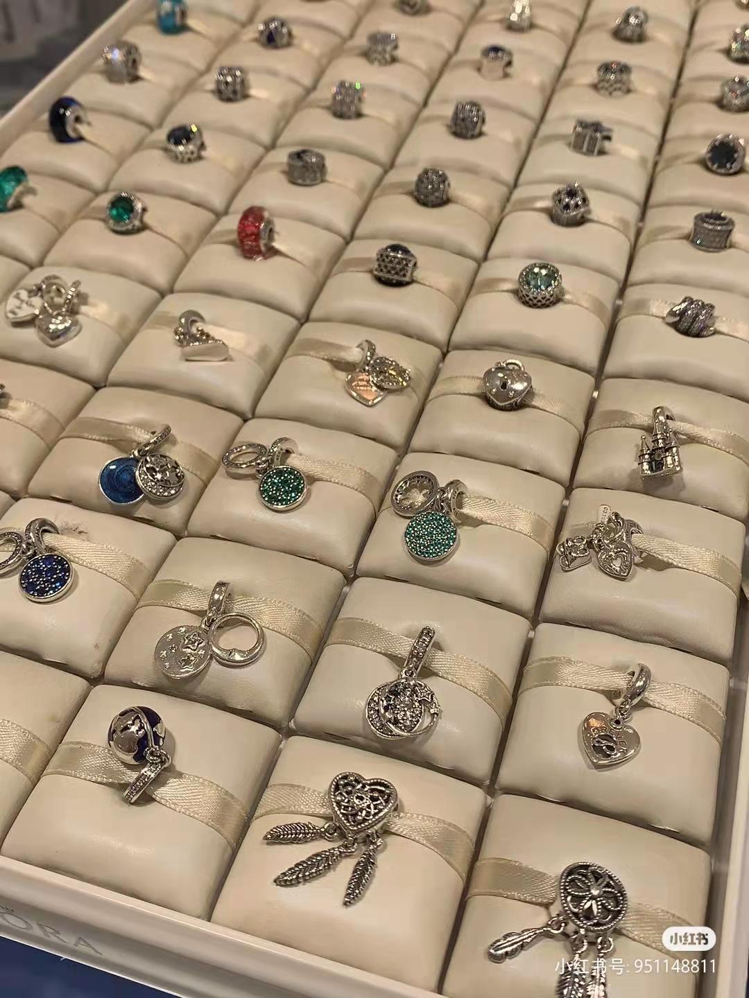 潘多拉凉凉？网友：像极了中年大叔别腰里的那串钥匙