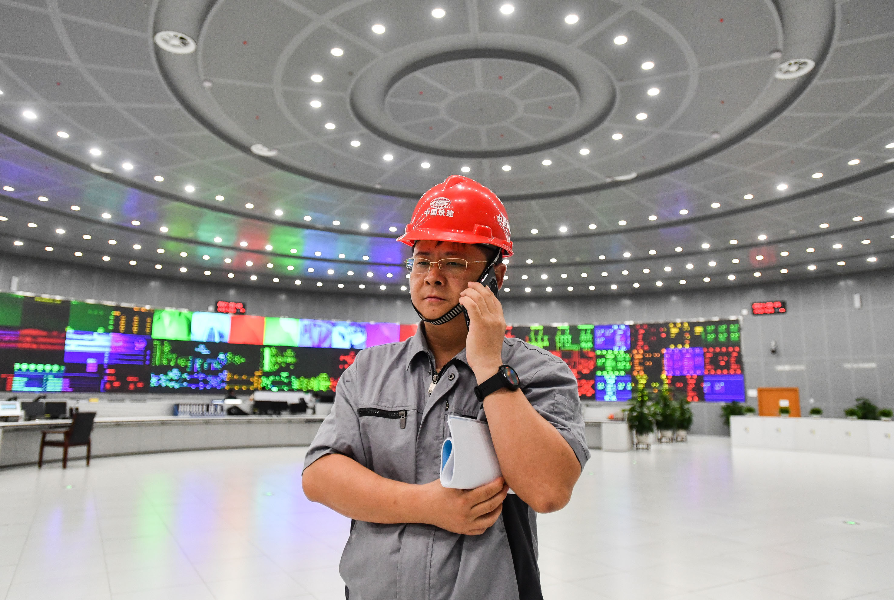 长假里的坚守白衣天使,长假坚守岗位的句子