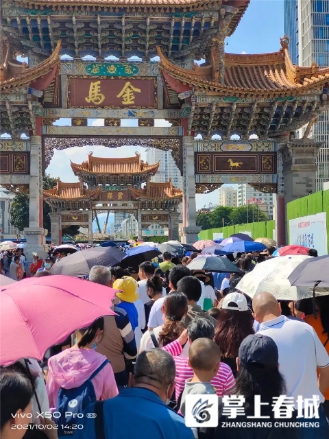 排队打卡吃饭,这才是云南最值得打卡的地方