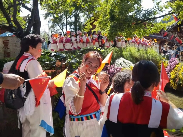 排队打卡吃饭,这才是云南最值得打卡的地方