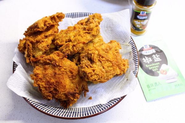 饭店炸鸡教程,如何做香酥炸鸡好吃