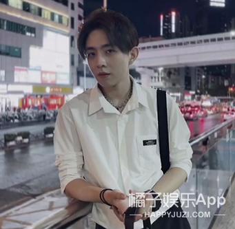 网恋奔现意外赚钱,一个月涨粉过万的短视频