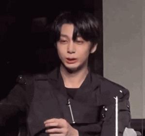 网恋奔现意外赚钱,一个月涨粉过万的短视频