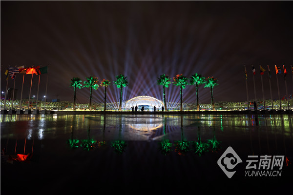 昆明cop15滇池国际会展中心游玩,昆明滇池cop15夜景
