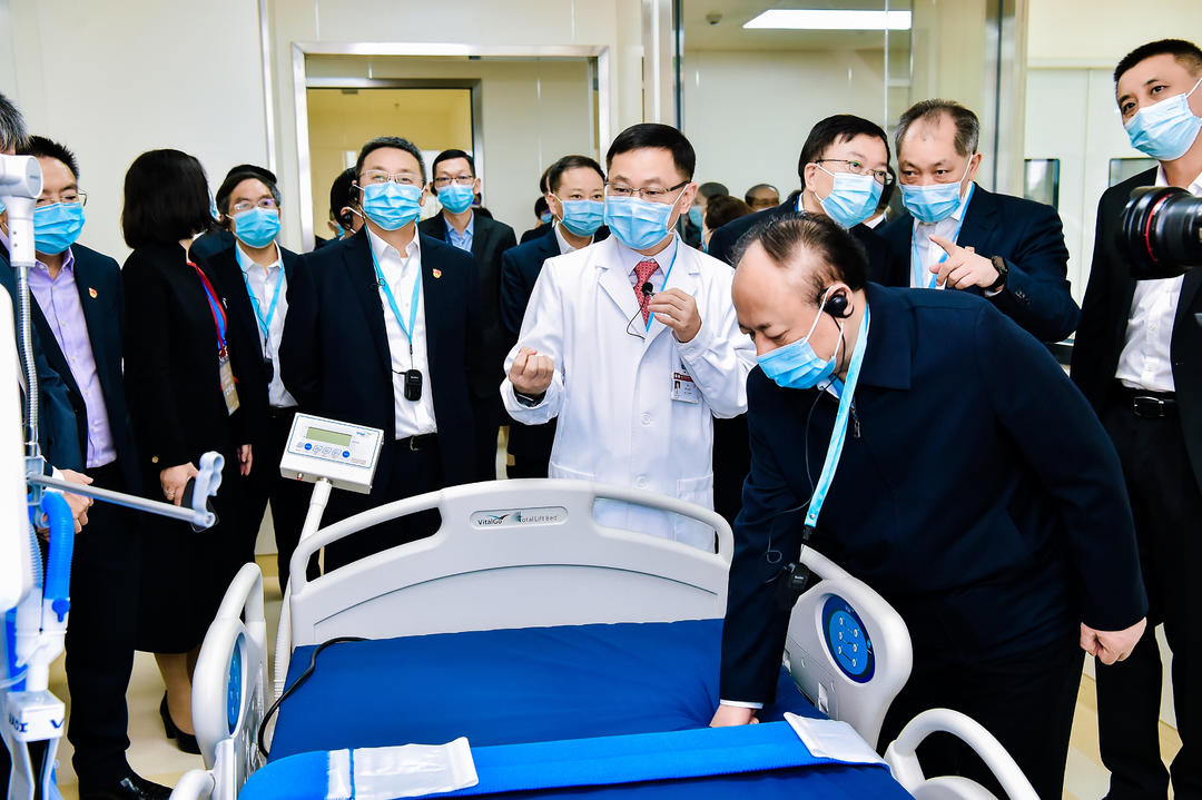 华西医院李为民最近视频,华西医院院长李为民电话