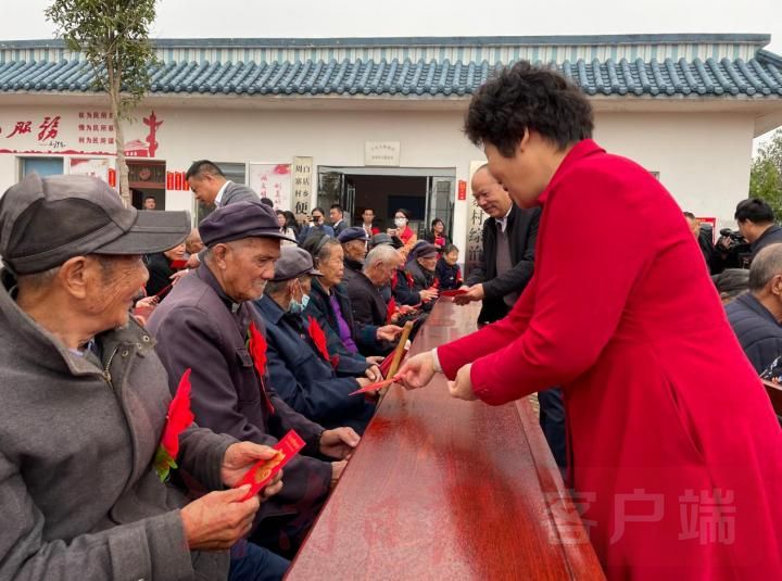 爱心传递情暖重阳完整版,情暖重阳共叙情怀