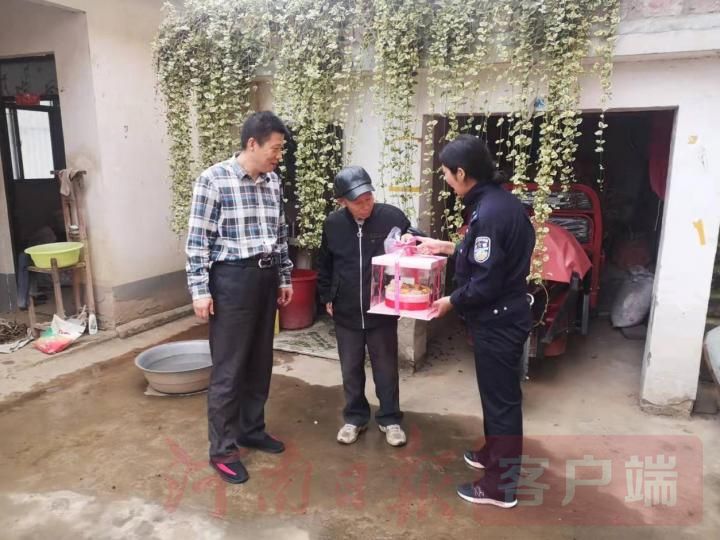 爱心传递情暖重阳完整版,情暖重阳共叙情怀