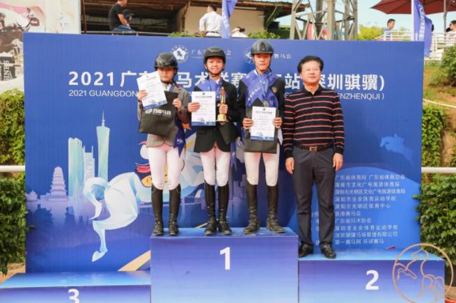 大显身手,骑手们在省马术联赛深圳骐骥站畅谈感受