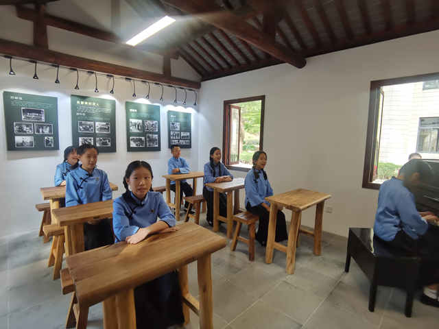 求真创造是哪个学校的校训,求真创造