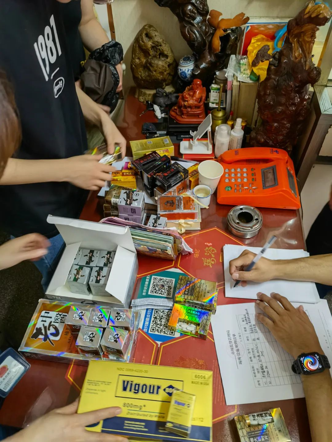 实名举报销售假冒伪劣商品,网店销售食品涉嫌虚假宣传