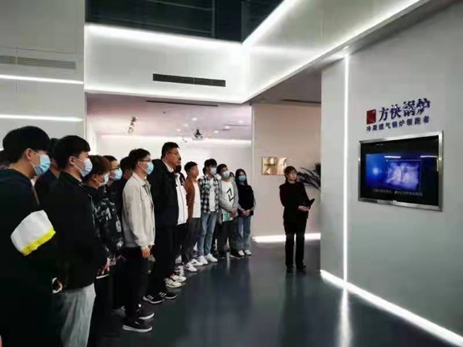 “高校学子看安阳”助力“万人助万企”