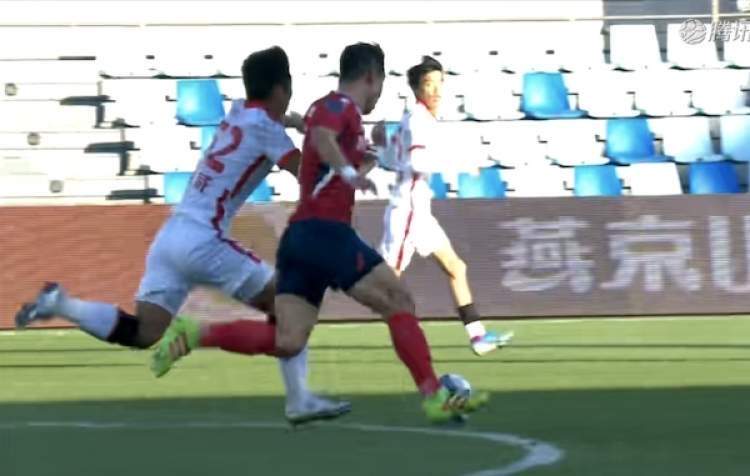 平四小学再出人才！陈序煌感谢海港队主帅给机会，哈维是他最喜欢的球星