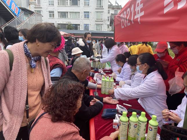 假虫草和真虫草区别,假虫草鉴别