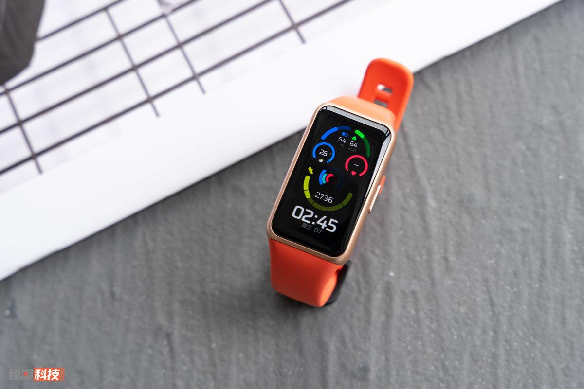 手环究竟应该选哪款,2018年什么智能手环值得买