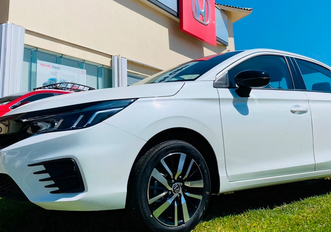 本田锋范2014款手动1.5标配图片,2022款本田锋范登场