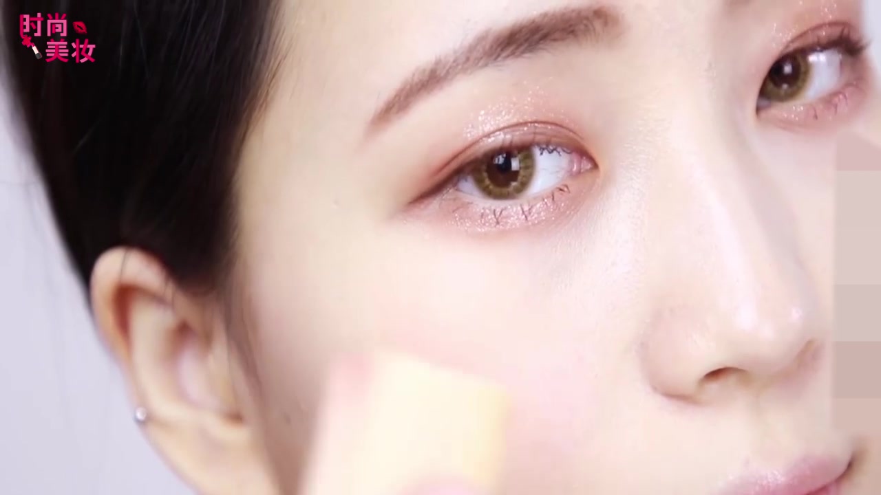化妆的正确步骤初学者简单视频,化妆技巧初学化妆视频