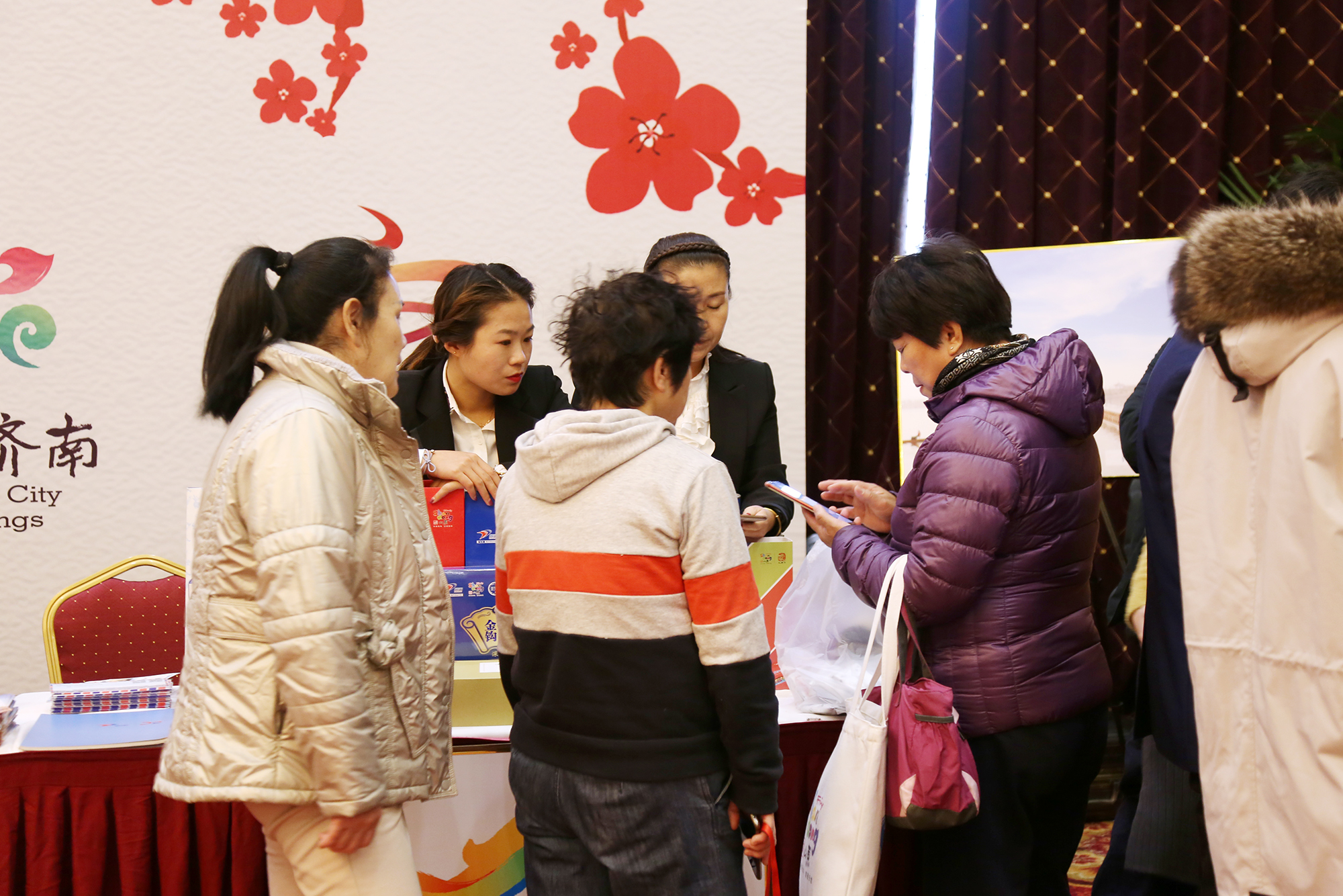 六条旅游线路带您玩转淮北,八条旅游线路玩转新疆