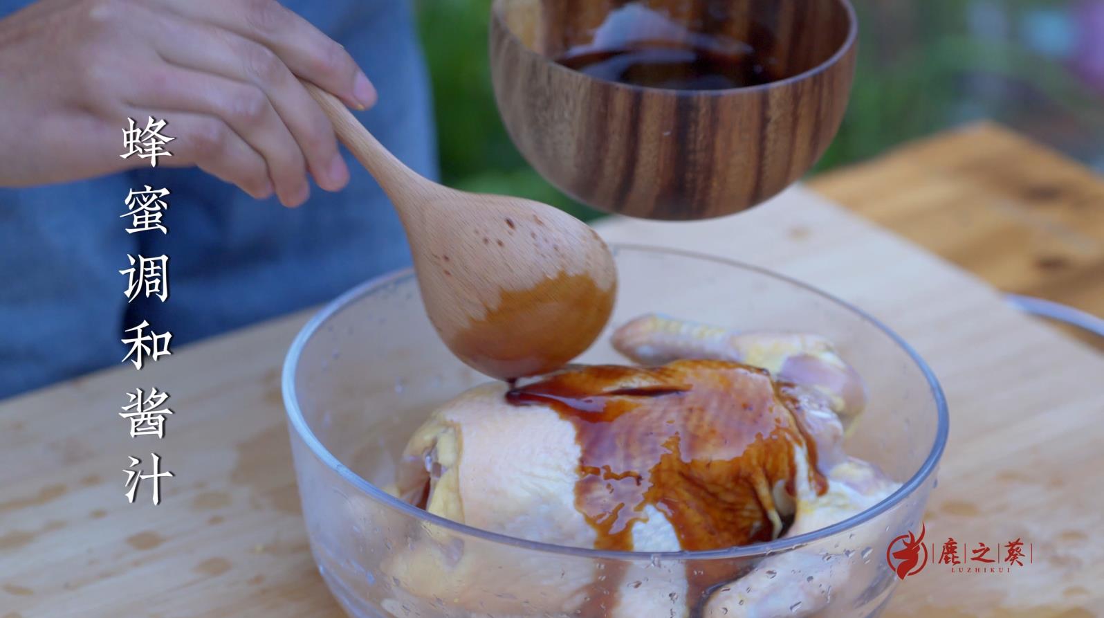 老贵阳烤鸡方法与技巧,炭火烤鸡用什么配料最好吃