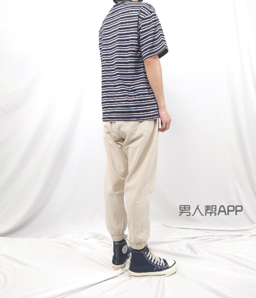 清爽的条纹系穿搭让造型简单时髦,竖条纹外套穿搭春季