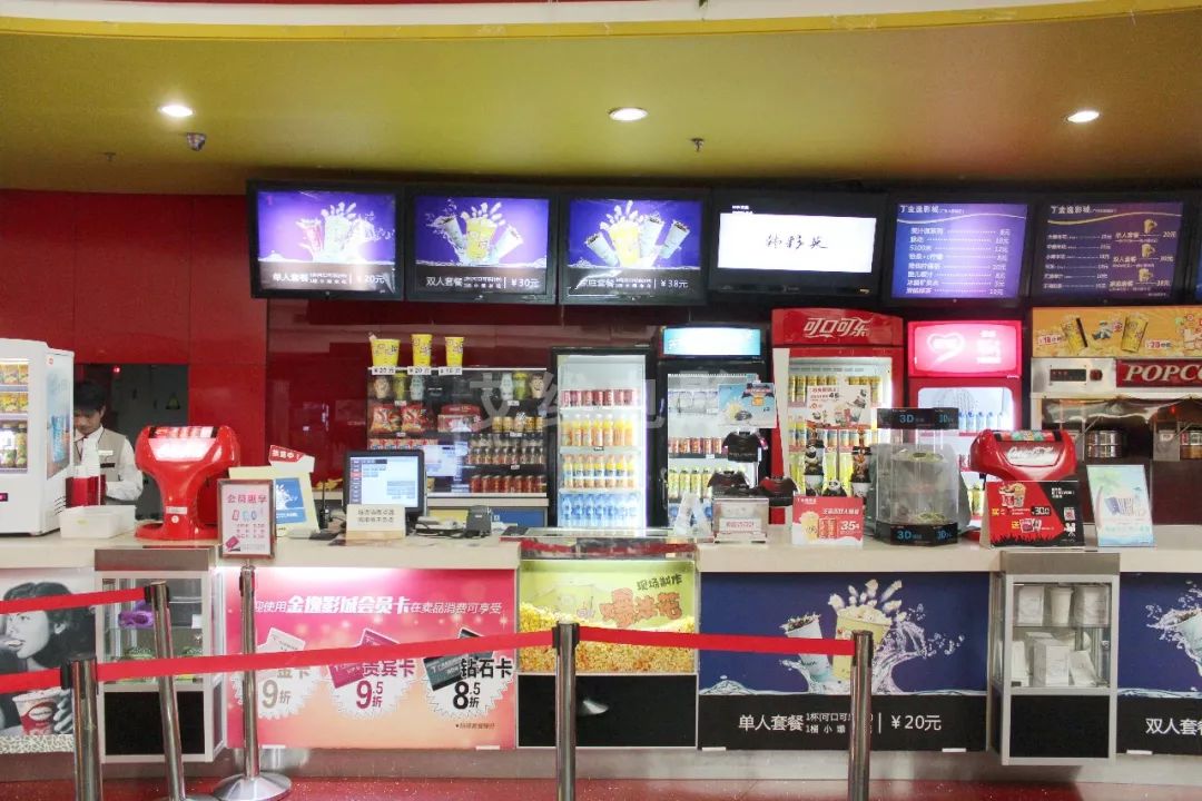 线上线下相结合才是王道,线上线下相结合提供极致服务