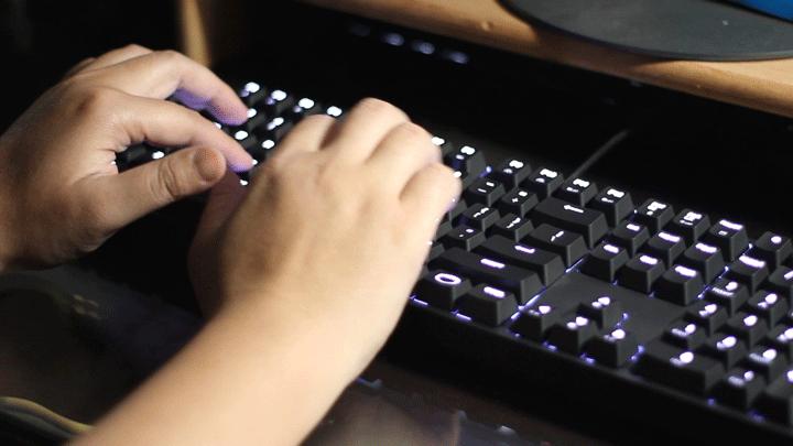 酷冷至尊ck320烈焰,酷冷至尊烈焰枪极光87