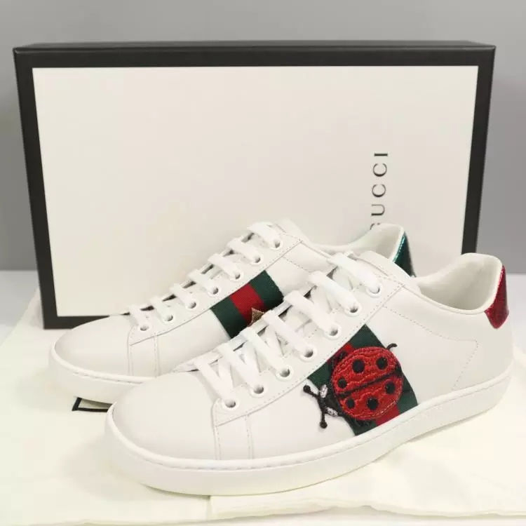 万搭小白鞋,C4N详解各路奢侈品小白鞋优缺点!想入手看这!