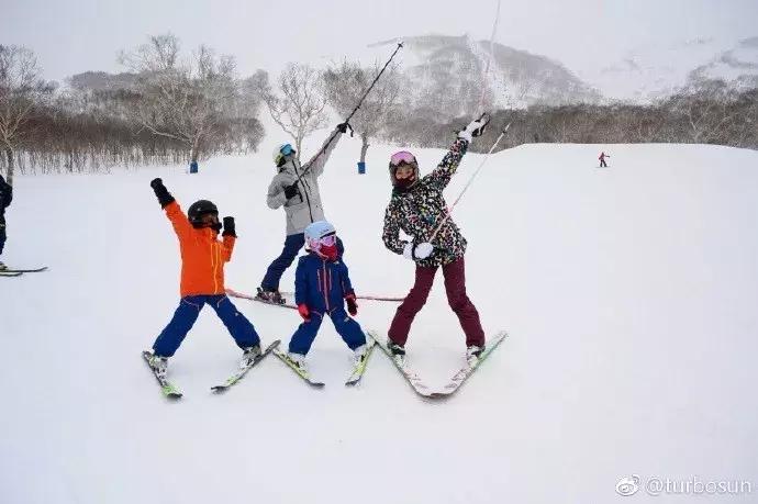 孙俪晒出女儿写给爸爸的字条,孙俪发长文感谢儿子