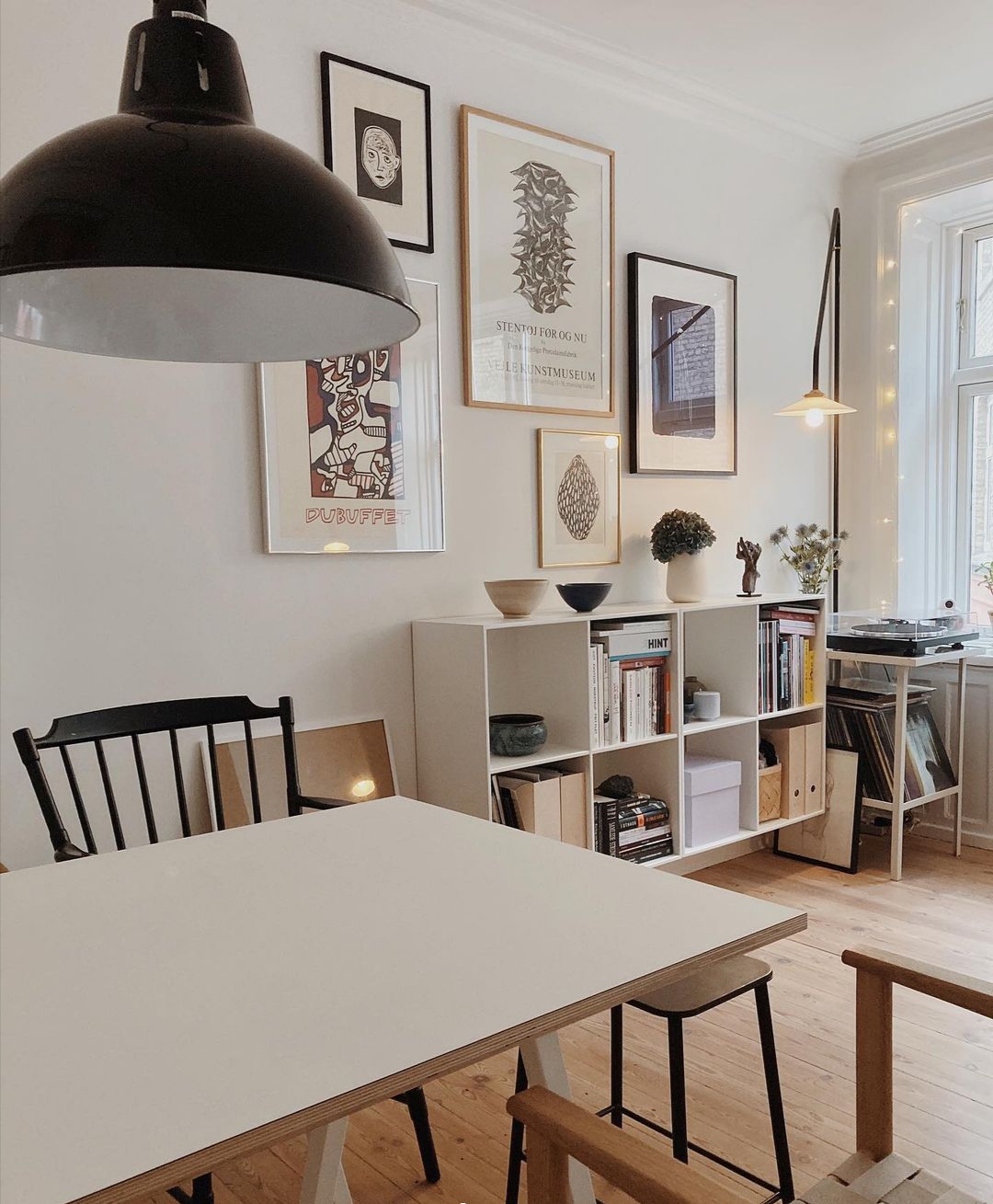 侘寂风极简卧室装饰画,天马行空装饰画