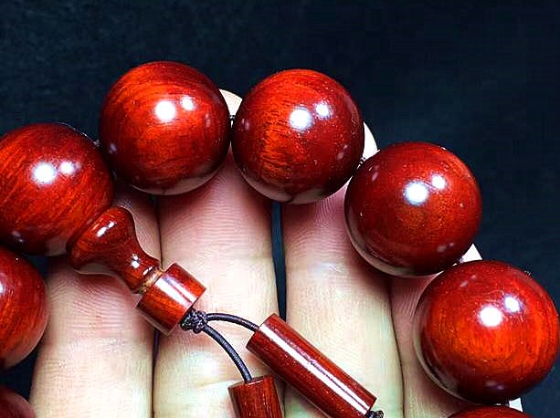 盘紫檀手串的正确手法,盘紫檀珠子怎么盘