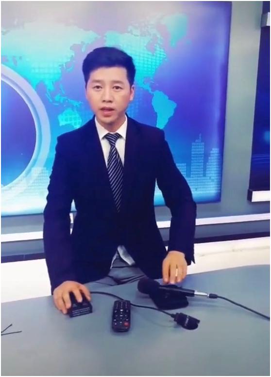 女主持人吃泡面,女主持人穿露锁骨衣服