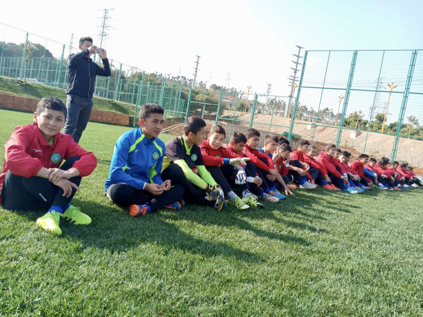 新疆足球青训现状及未来,新疆足球青训推进座谈会