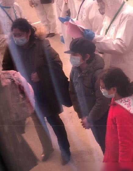 刘烨和谢娜最新消息,刘烨谢娜相恋六年见面多少次