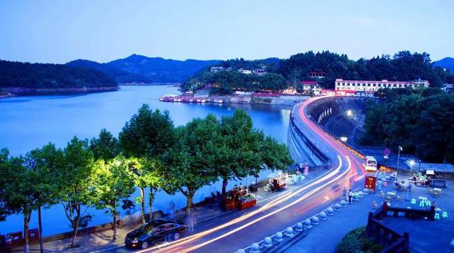 麓府,少数人拥有的优质湖畔岛居