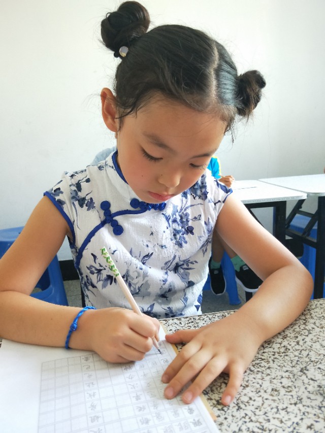 一年级写字如何提高速度,如何提高写字速度小学生