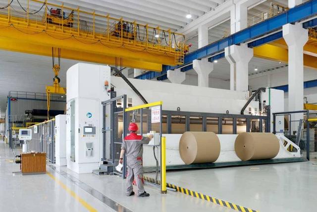 文化用纸行业不行,纸板纸箱总好吧?看看山鹰国际的财报就知道了