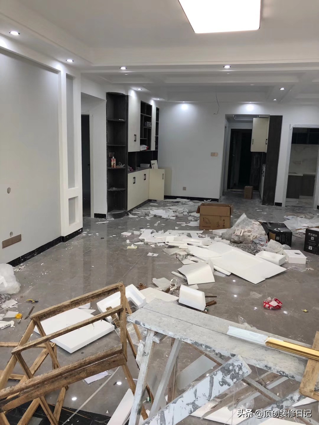 128平现代轻奢实景,128平轻奢风格效果图