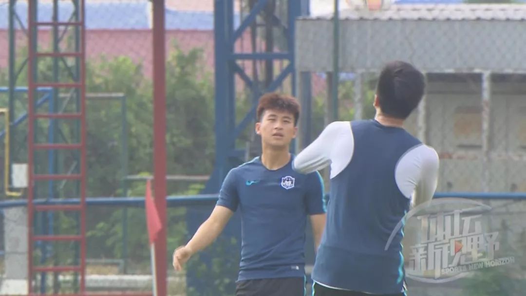 结束隔离,向球队报到!这样的“驰援”胜“引援”