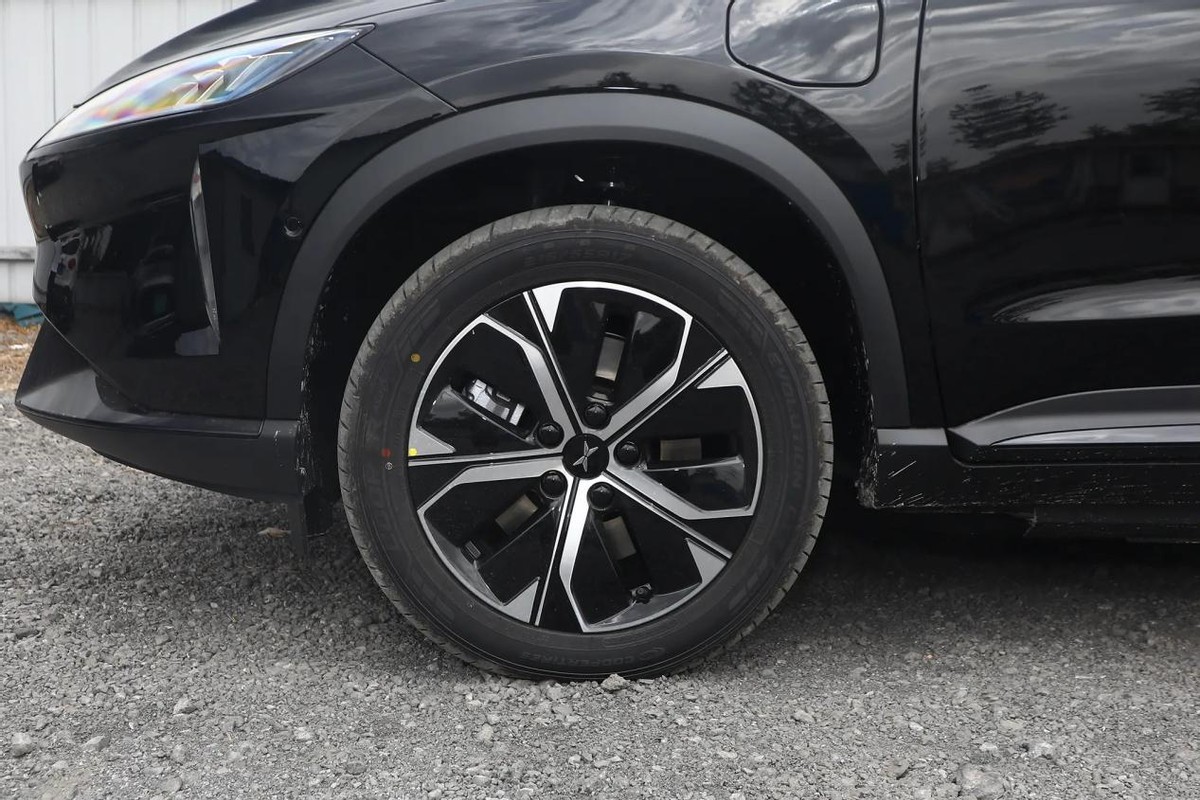 小鹏g3i460n与比亚迪宋plusev,小鹏最新suv曝光