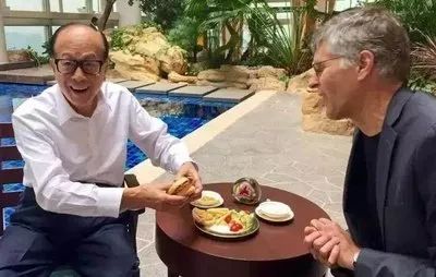 全网爆红的植物肉汉堡，新风口还是智商税？