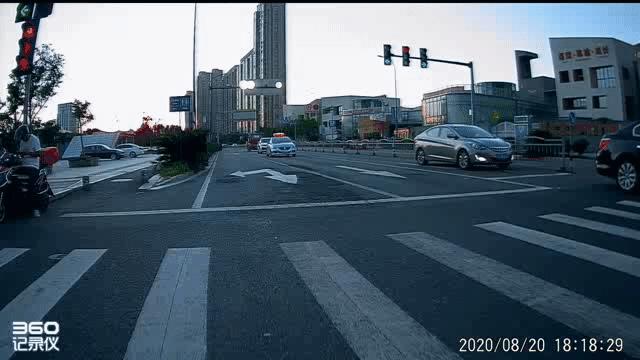 双录流媒体记录仪,流媒体行车记录仪对电瓶有伤害吗