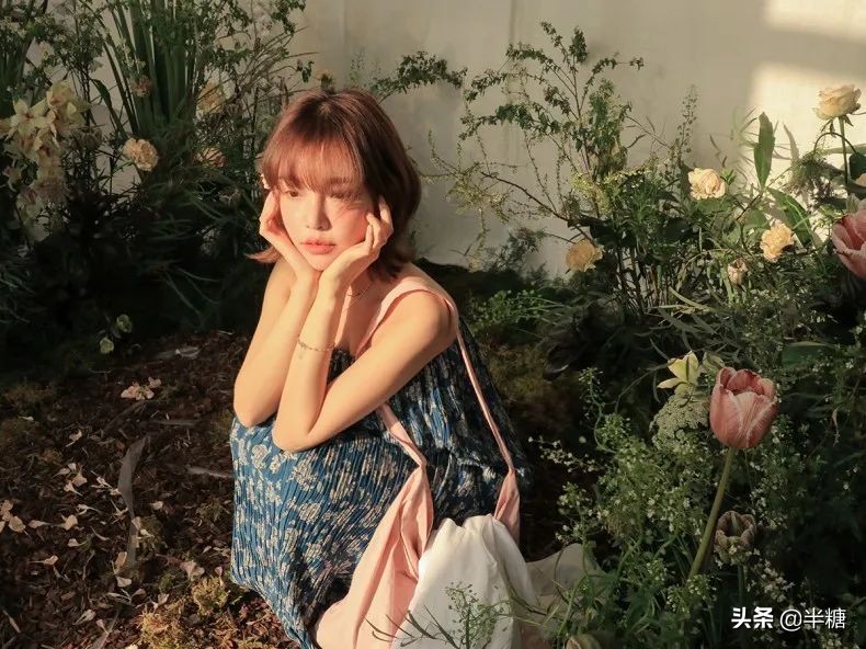 韩剧女主的穿搭连衣裙,韩剧女主穿条纹衬衫