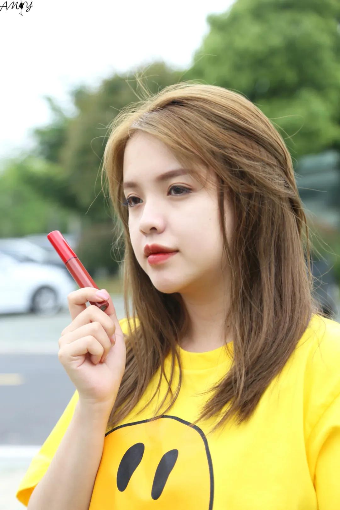 哪款口红涂着好看,谁涂都好看的口红推荐