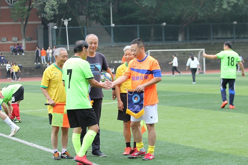 南充奥航杯足球比赛,南充奥航足球俱乐部