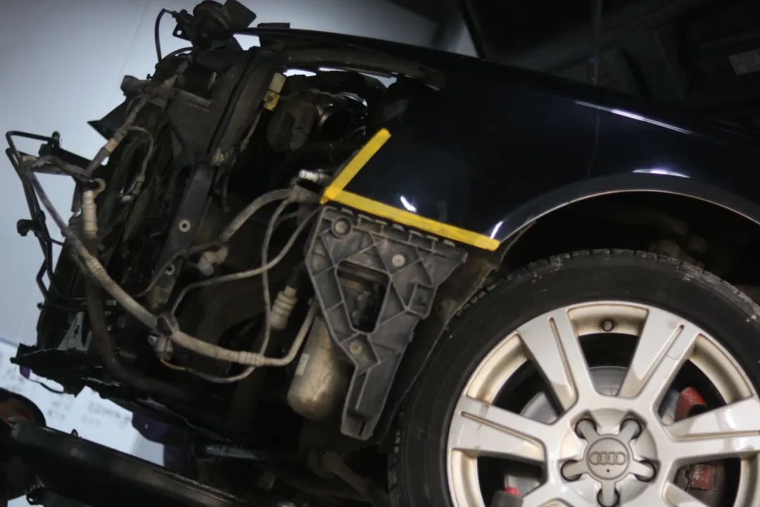 怪兽搞老车：翻新一辆残破生锈的柴油版奥迪A6，翻新后变新车