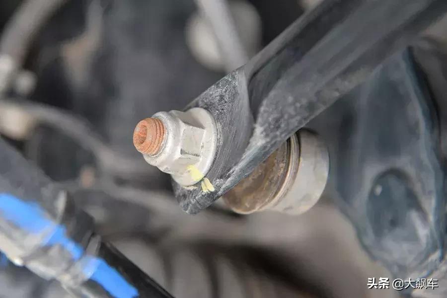 渗油、生锈、铁油箱，悬架换成铝合金