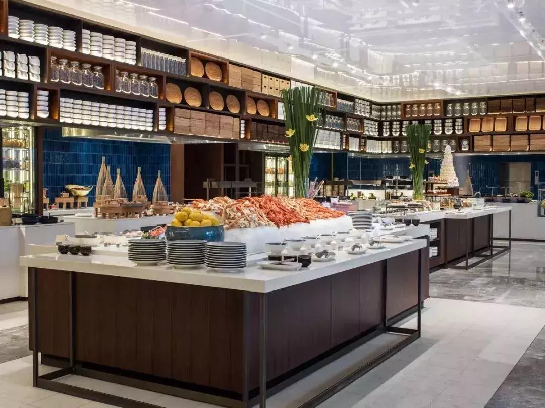 康得思自助餐厅蟹宴,金秋美味的大闸蟹盛宴