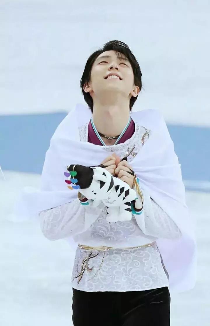 羽生结弦19岁的少年意气风发,回忆跨过山海入梦来羽生结弦