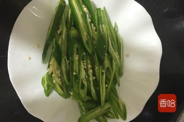 它是“菜中灵芝”,每次炒菜加几颗,不打郎中门前过,秋天别错过