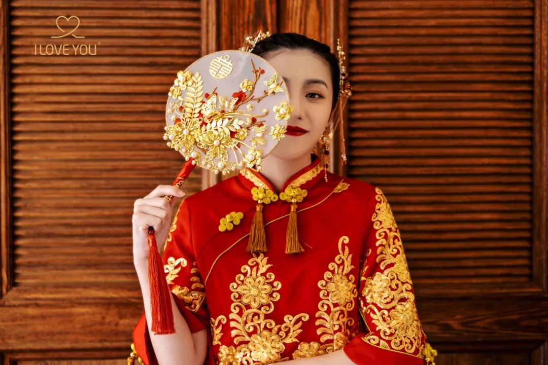 还有哪些好看的中式嫁衣,中式嫁衣惊艳瞬间